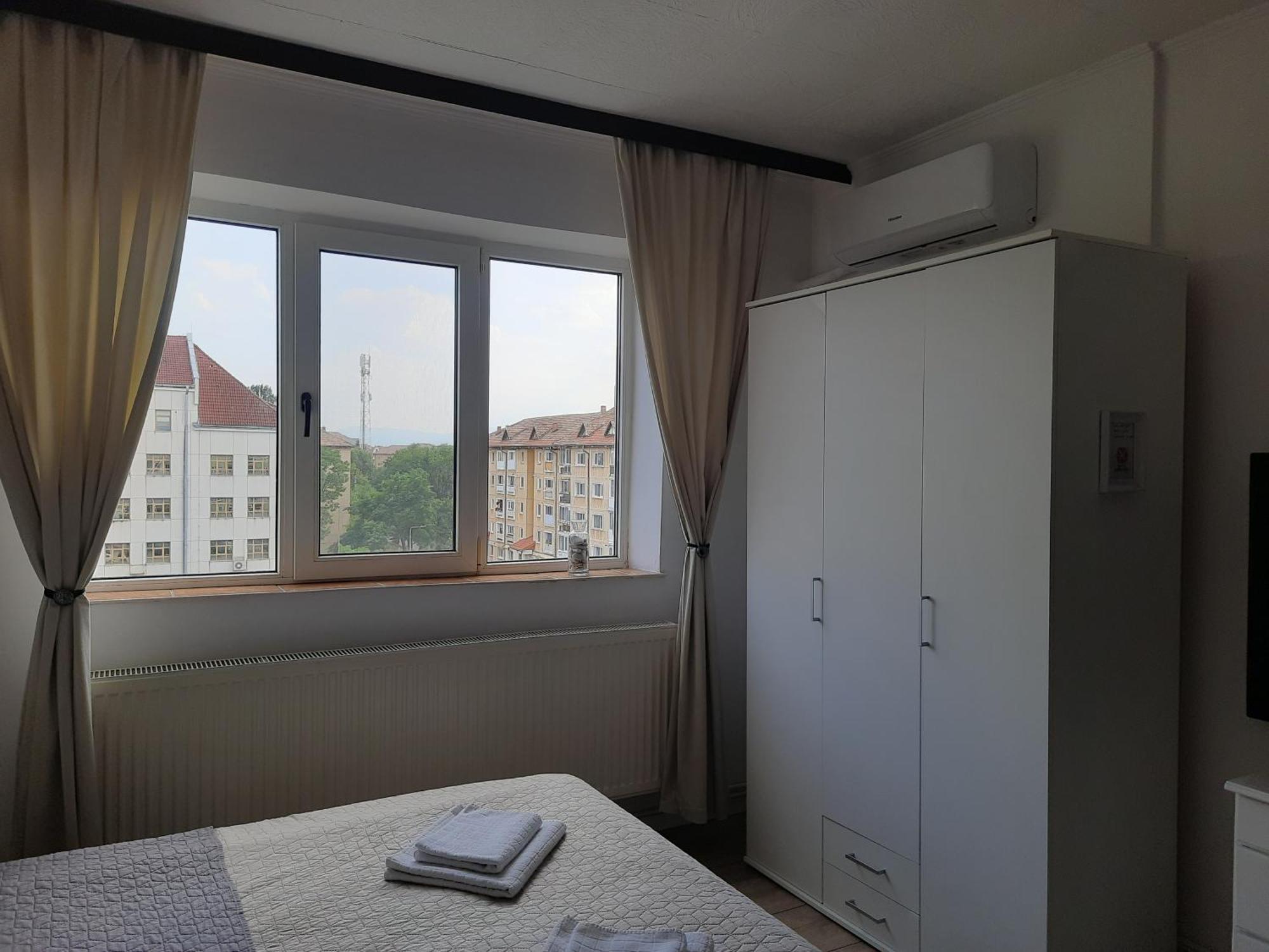 Lyra Apartment Sfantu Gheorghe  Ngoại thất bức ảnh