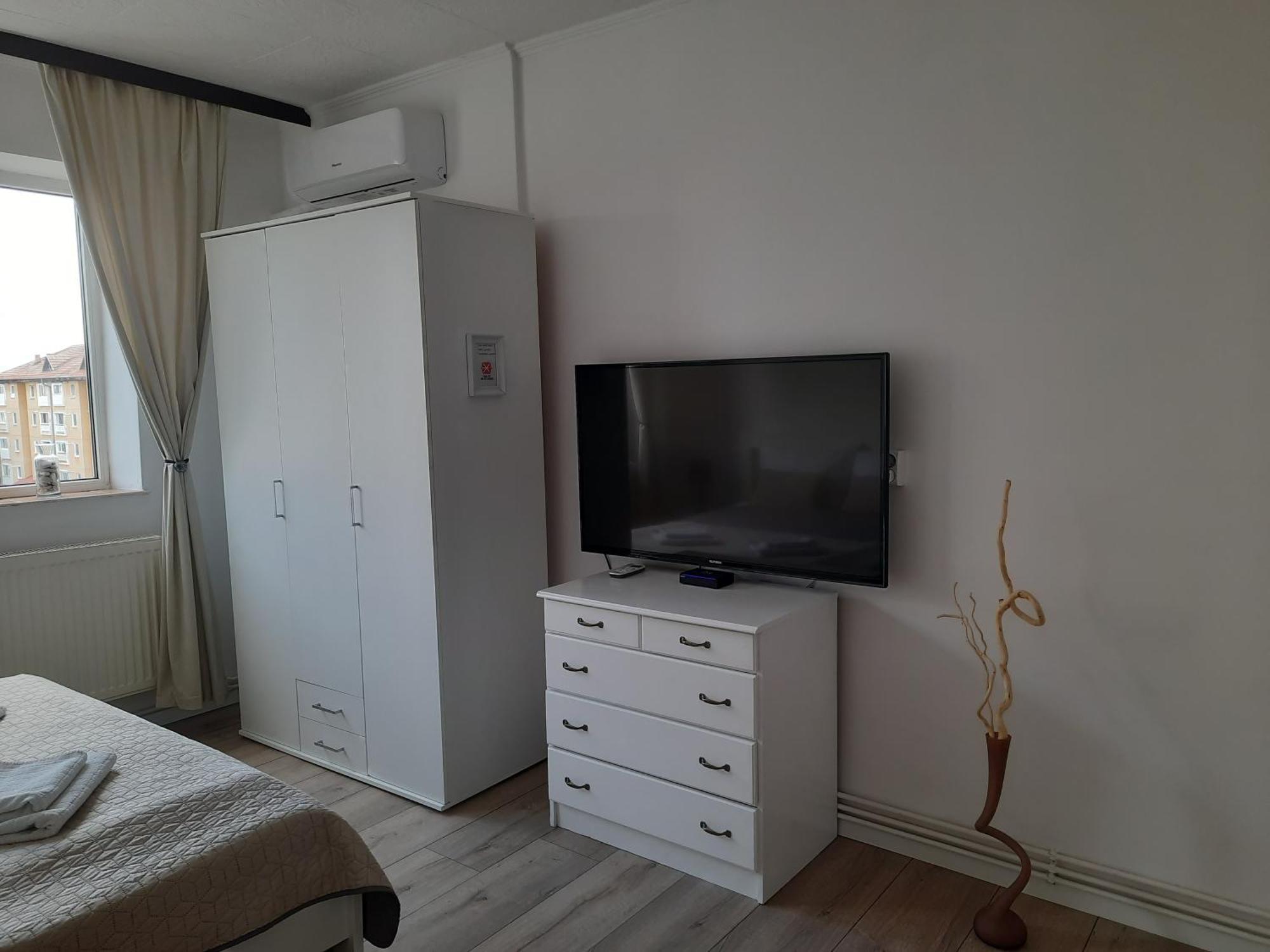 Lyra Apartment Sfantu Gheorghe  Ngoại thất bức ảnh